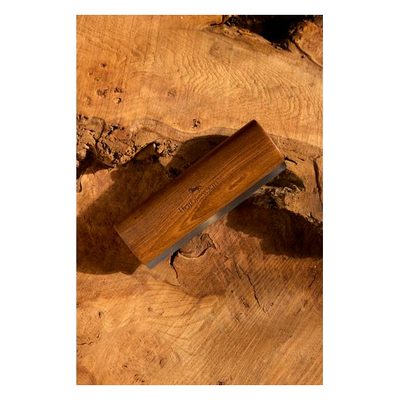 Horseware Signature Shedding Comb - Wood/Stainless Steel