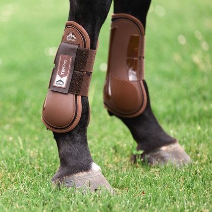 Veredus Olympus Vento Color Open Front Boots - Black/Ivory