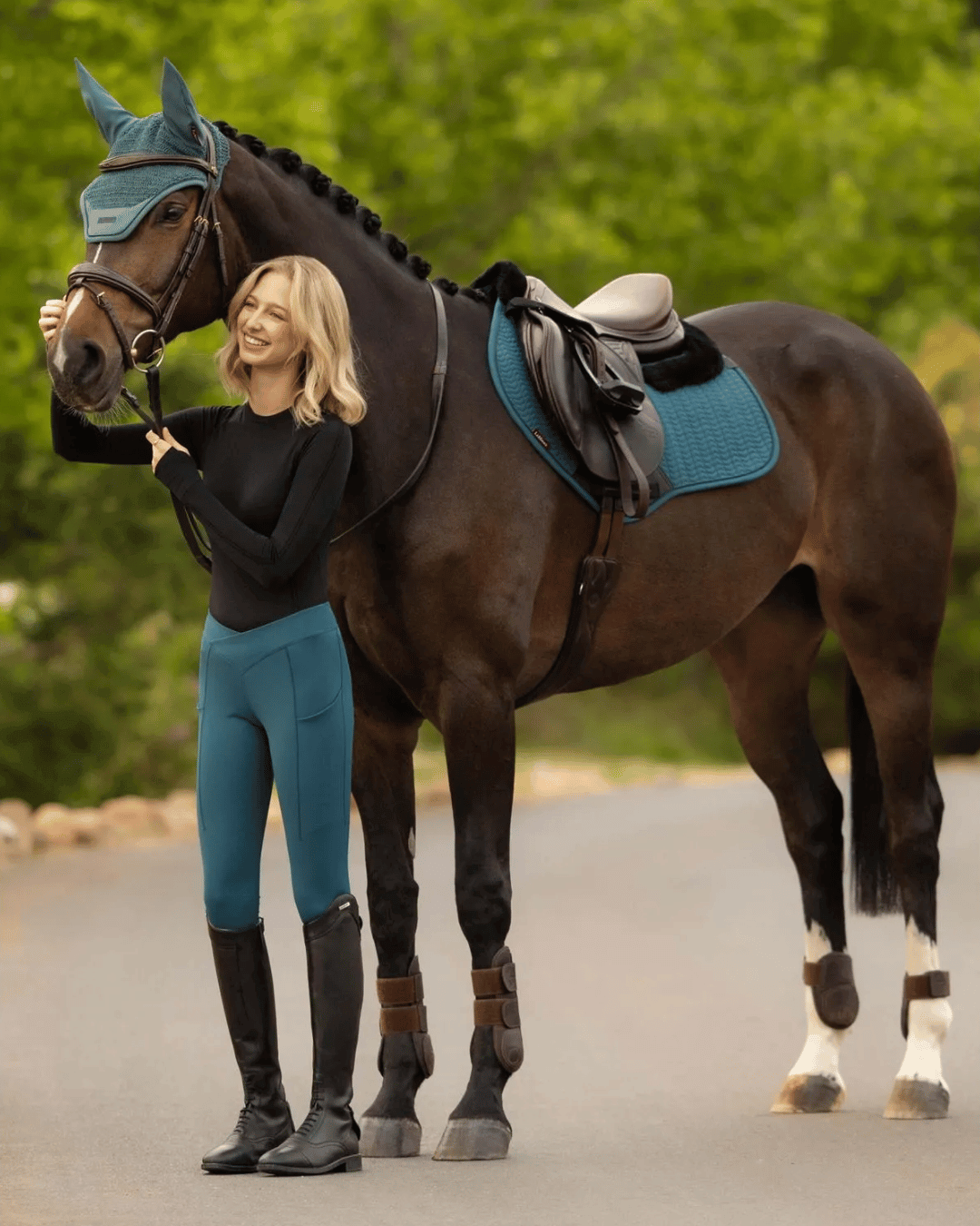 Women's Simone Crossover Half Seat Pull On