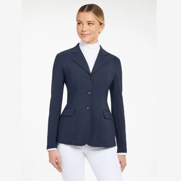 A rider in a navy show coat, white show shirt and white breeches