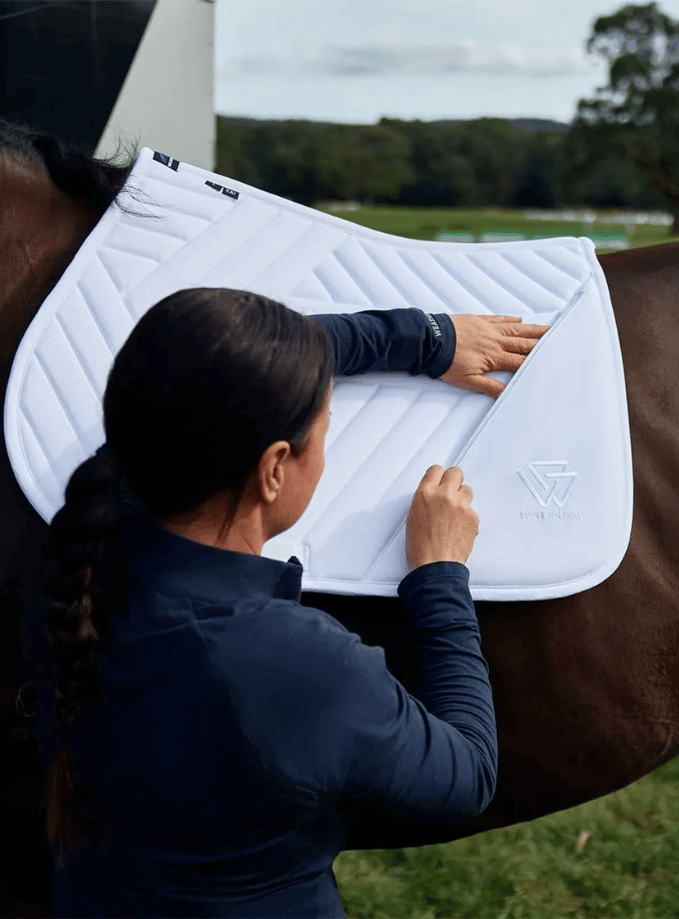 Jump Shaped Saddle Pads