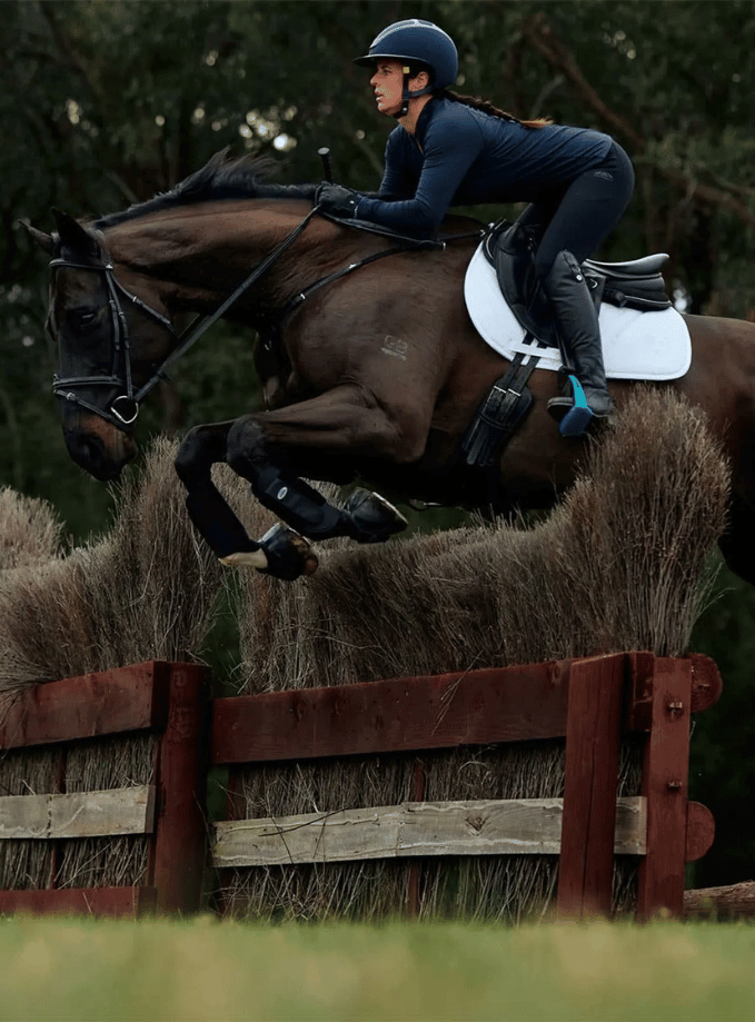 Jump Shaped Saddle Pads